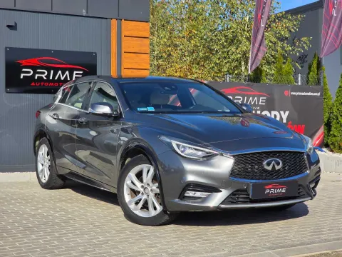 Infiniti Q30 PremiumTech